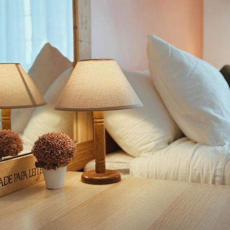 Coastal Garden Paradise Retreat- 6 Min From The Beach Шарнека Екстериор снимка