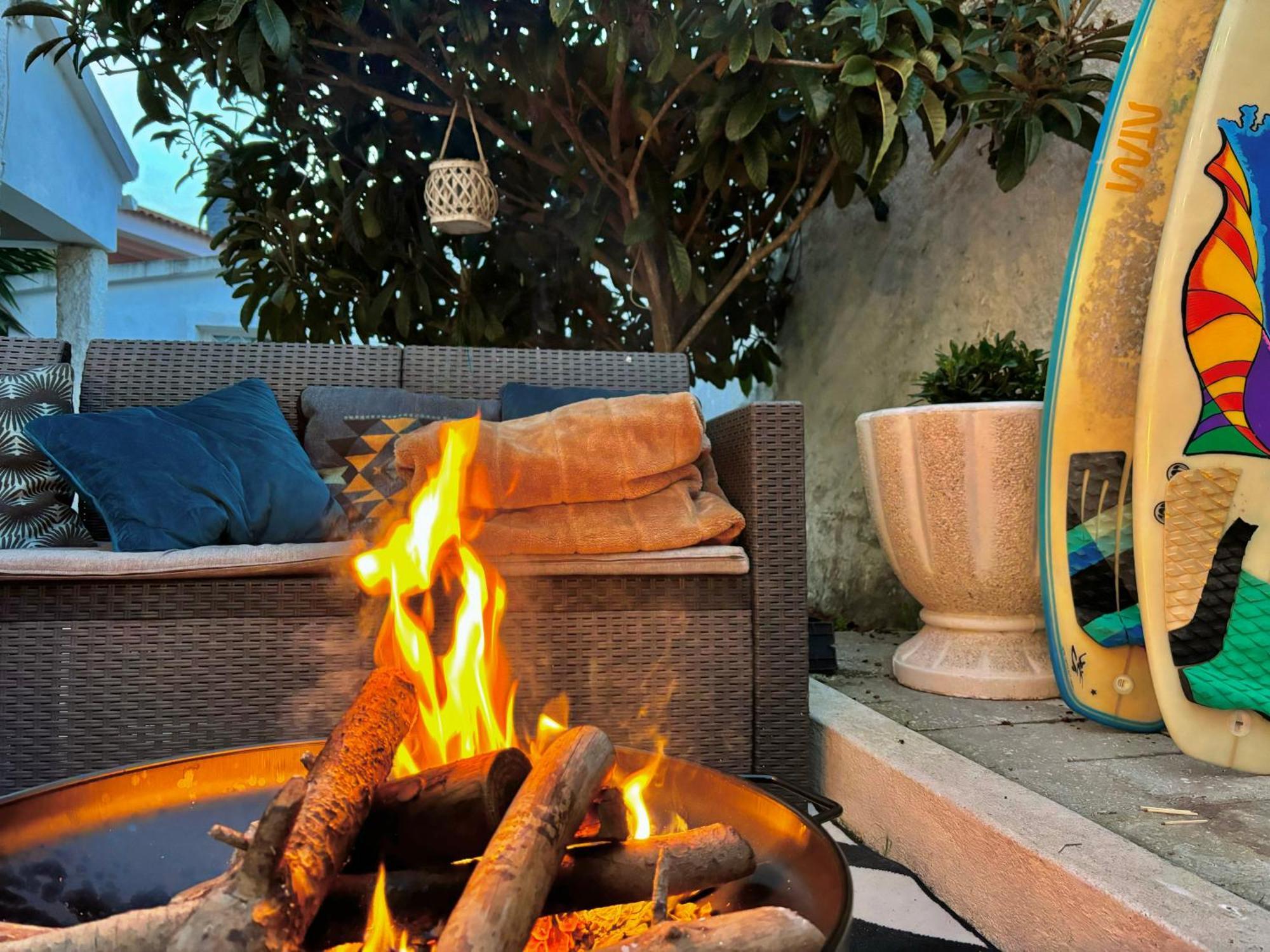 Coastal Garden Paradise Retreat- 6 Min From The Beach Шарнека Екстериор снимка